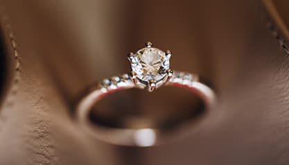 Selling Diamond Jewellery To The Millennial Segment