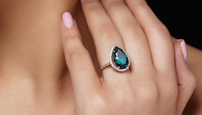 Diamond Rings With Coloured Gemstones: A Perfect Choice